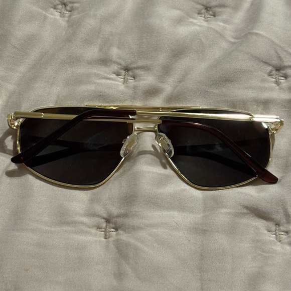 Sojos Chloe sunglasses Gold Frame Brown Lens never worn - Picture 4 of 9